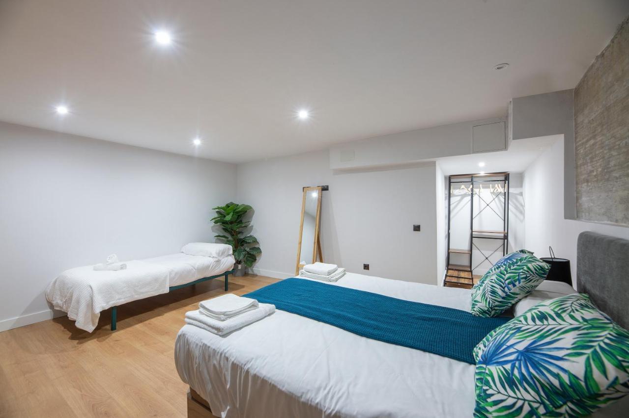 New Levante Pool & Museums Apartament マラガ エクステリア 写真